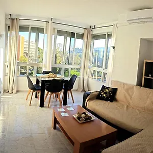 apt-apartamento-la-colina-enjoy.hotelsinnerja.org/